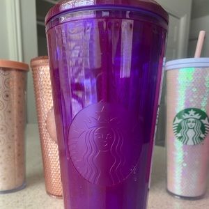 Starbucks cup!